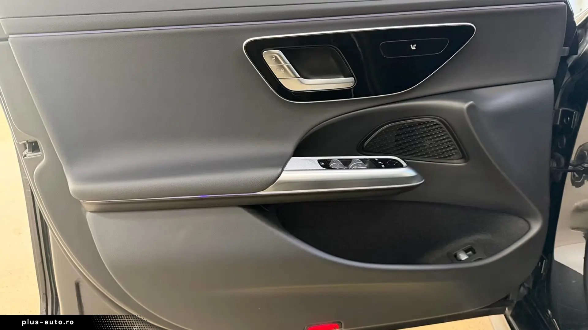 Mercedes-Benz E 300 e 4MATIC Avantgarde