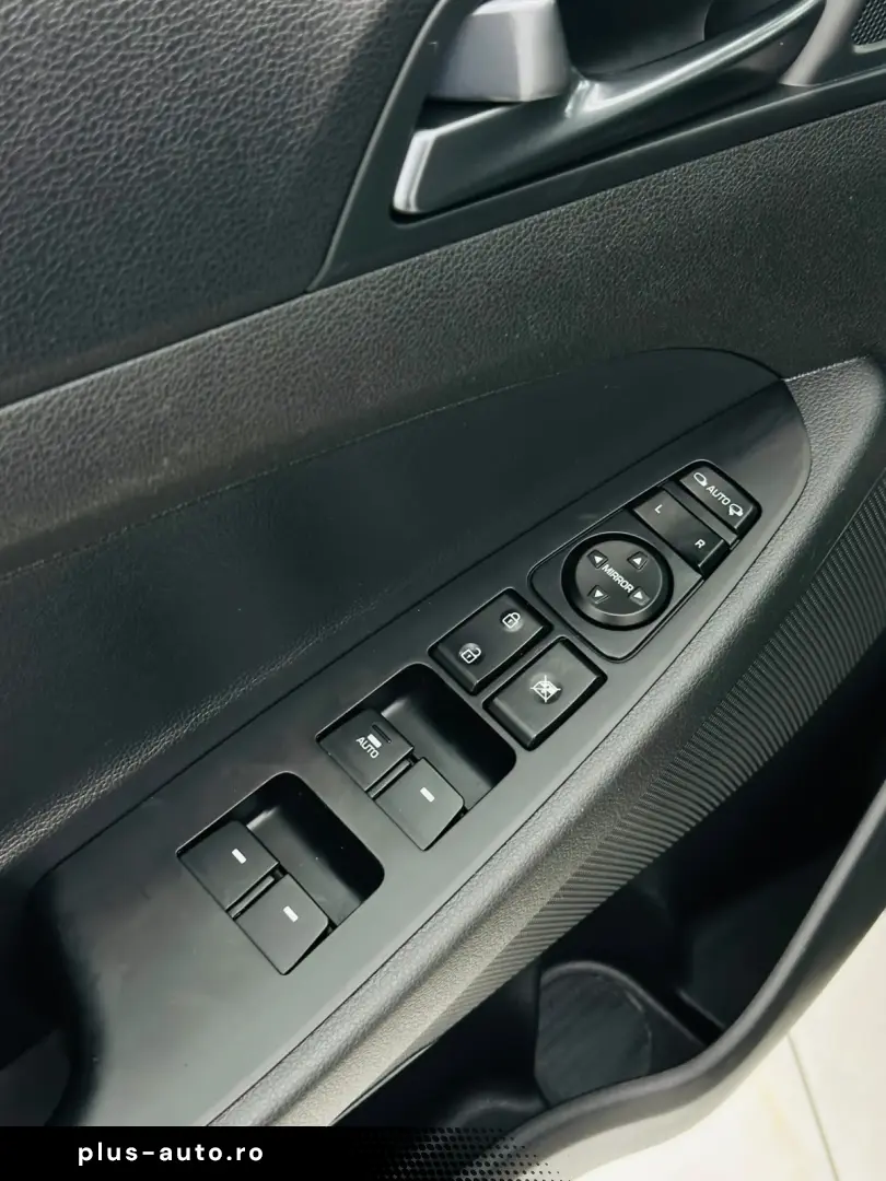 HYUNDAI TUCSON 2018 1.6i E6 Garantie 12 Luni Rate Avans 0 Do