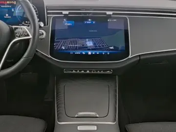 Mercedes-Benz E 300 e Avantgarde