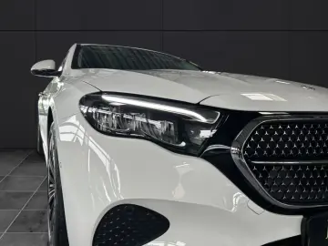Mercedes-Benz E 300 e Avantgarde