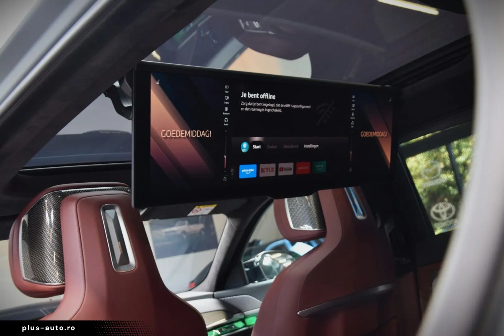 BMW M760e xDrive Theatre Screen Auto-Doors Voll Aust