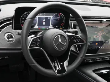 Mercedes-Benz E 300 e Avantgarde
