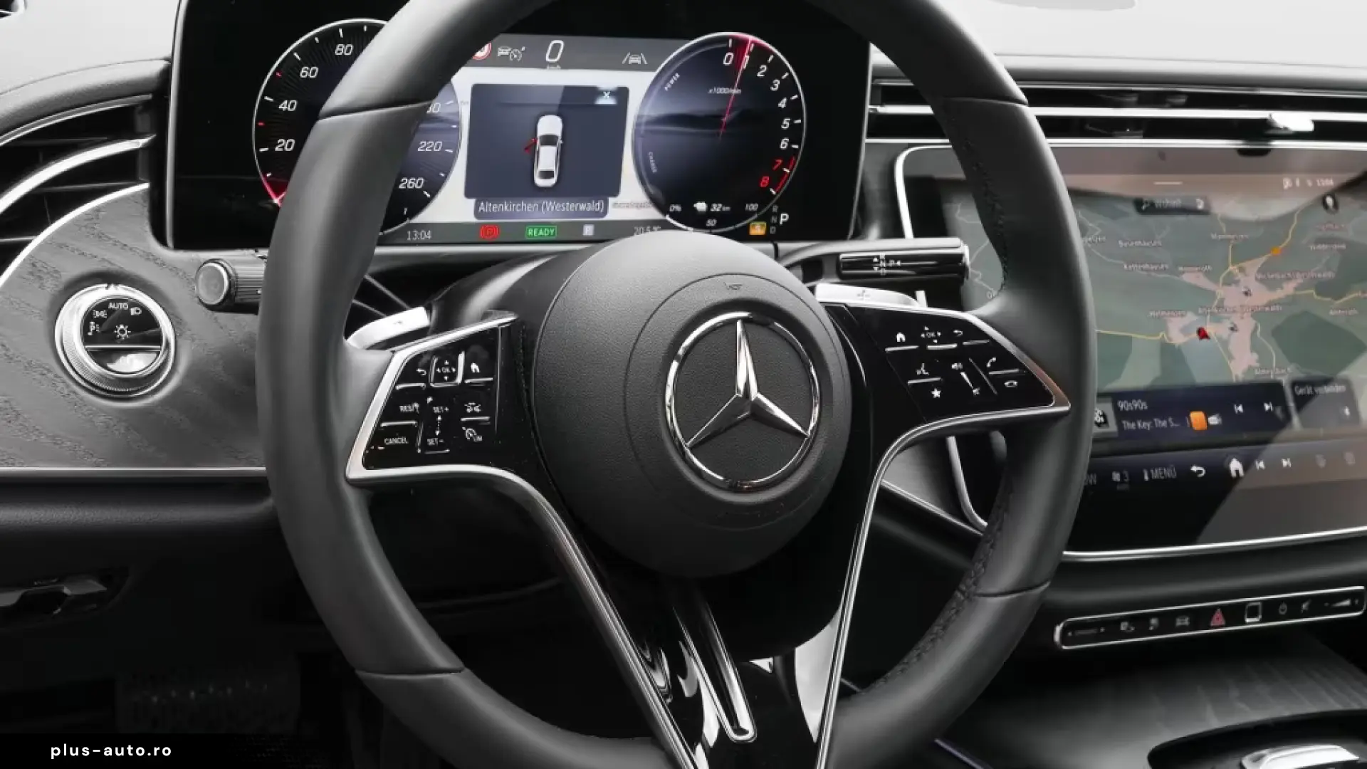 Mercedes-Benz E 300 e Avantgarde