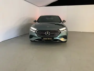 Mercedes-Benz E 300 e Avantgarde Plug-in Hybrid