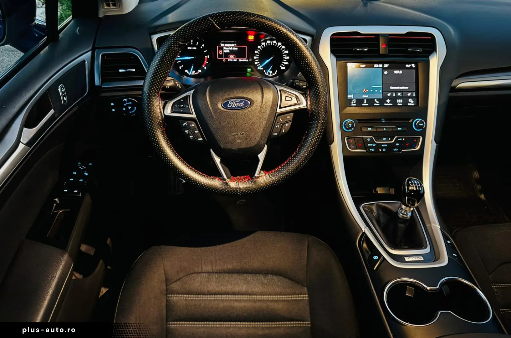 Ford Mondeo Titanium 2.o TDCI 2017 Proprietar