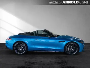 MERCEDES-AMG SL 43_Burmester_HUD_360