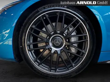 MERCEDES-AMG SL 43_Burmester_HUD_360
