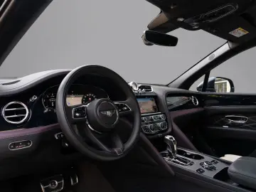 BENTLEY Bentayga_V8_Mulliner
