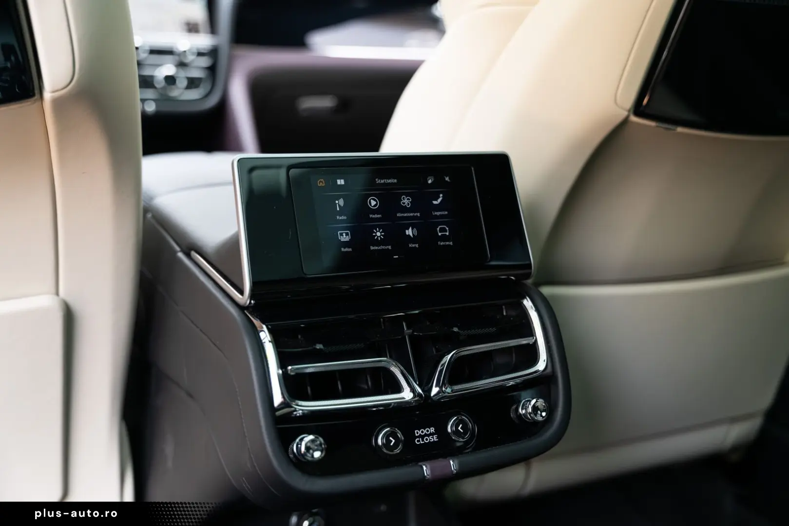 BENTLEY Bentayga_V8_Mulliner