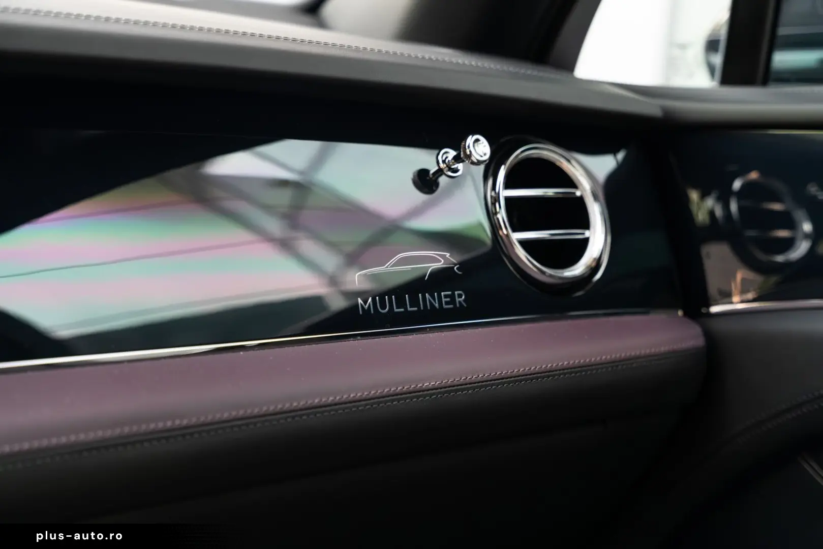 BENTLEY Bentayga_V8_Mulliner