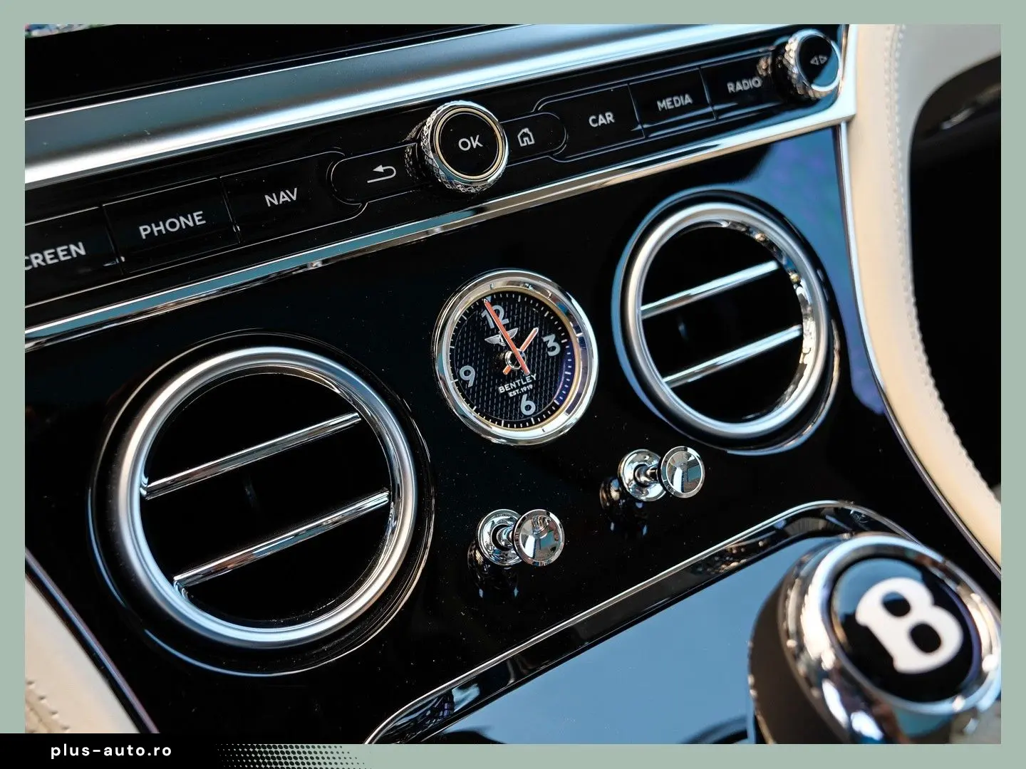 BENTLEY Continental GT Azure