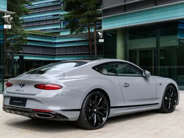 BENTLEY Continental GT Black Edition_MY25