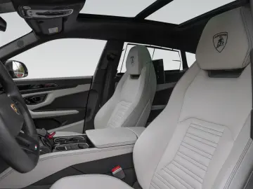 LAMBORGHINI Urus SE _Akrapovic_PPF
