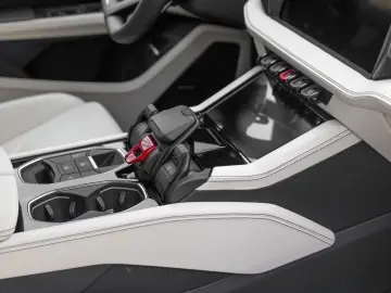 LAMBORGHINI Urus SE _Akrapovic_PPF
