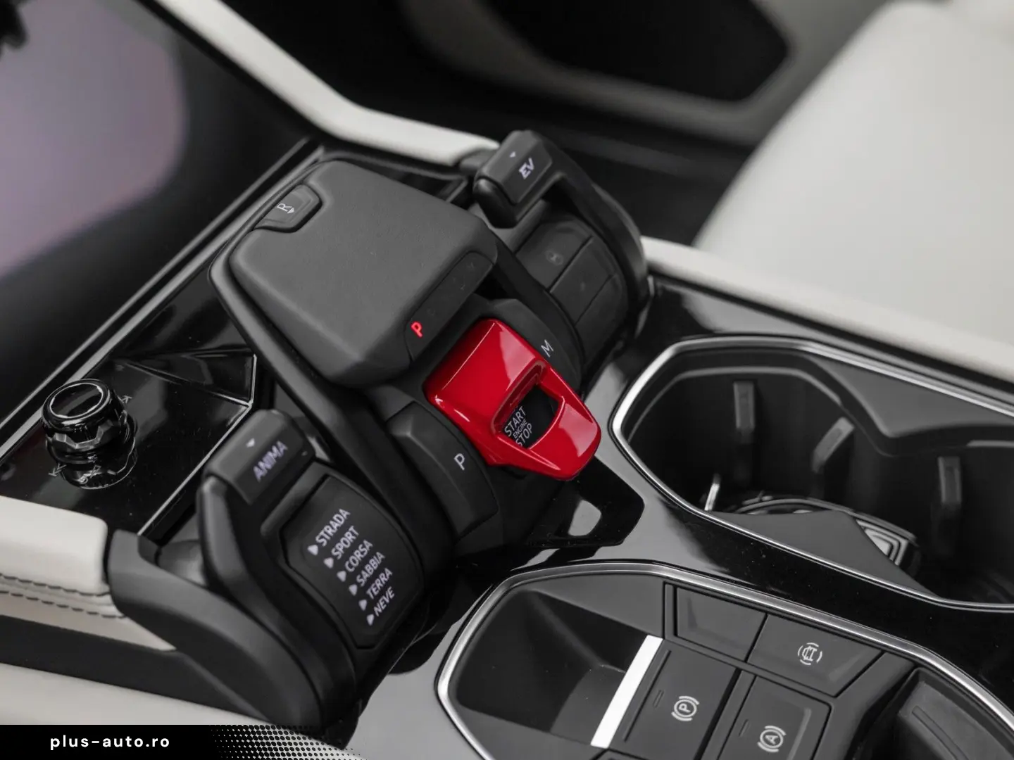 LAMBORGHINI Urus SE _Akrapovic_PPF