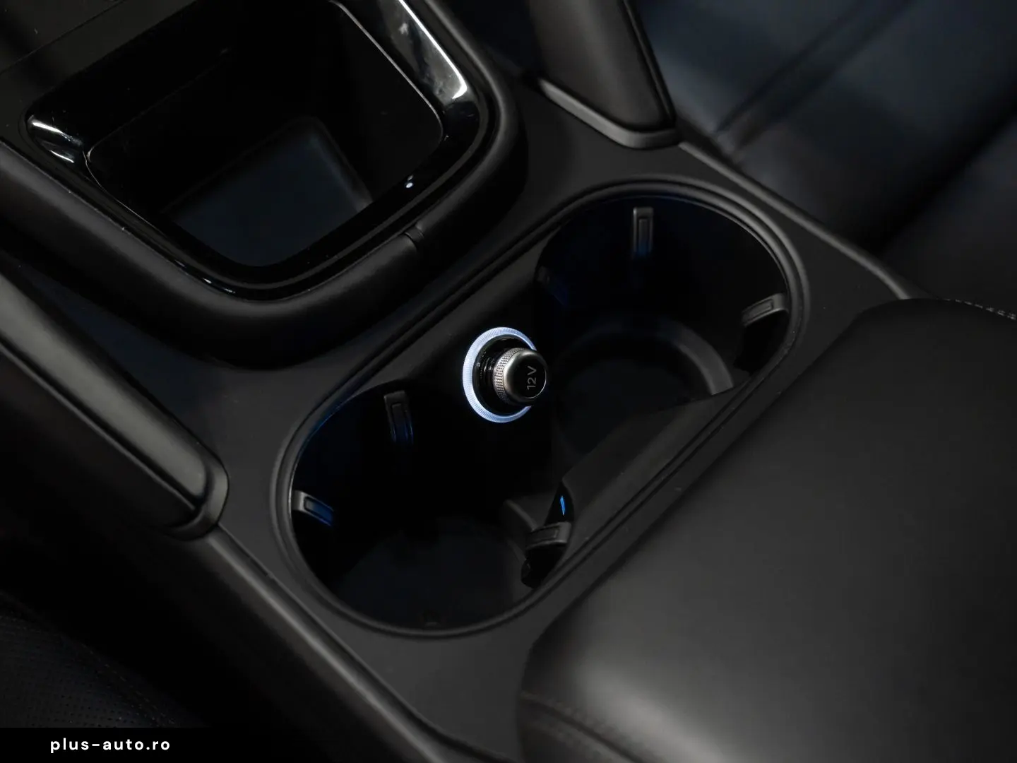 PORSCHE Cayenne E-Hybrid Coupe_HeadUp_BOSE