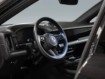 PORSCHE Cayenne E-Hybrid Coupe_HeadUp_BOSE