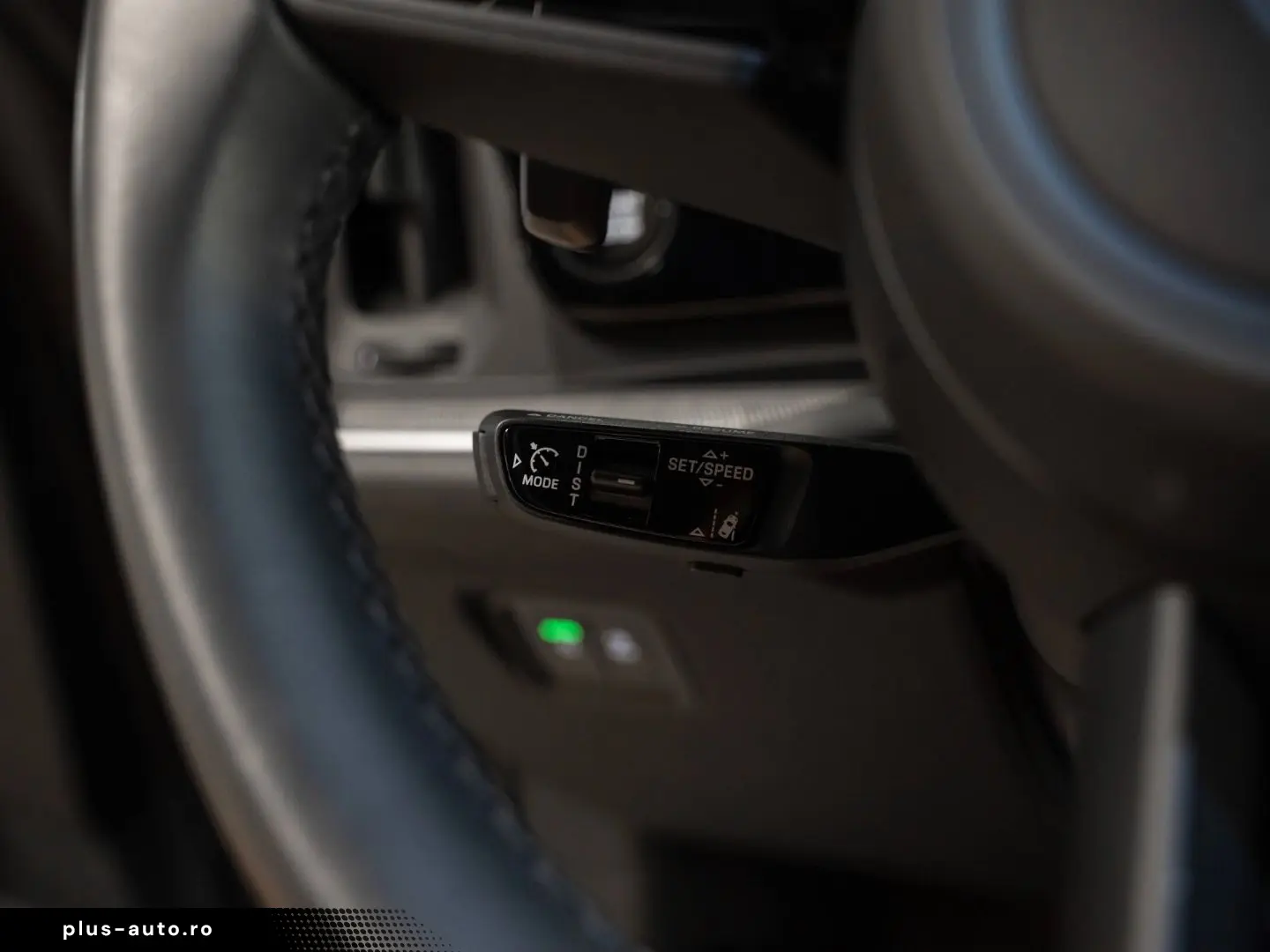 PORSCHE Cayenne E-Hybrid Coupe_HeadUp_BOSE