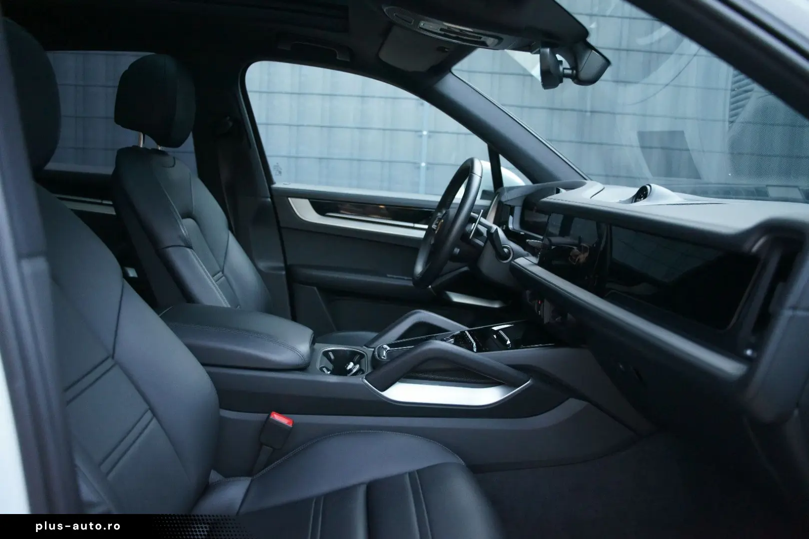 PORSCHE Cayenne E-Hybri_HD-MATRIX_ACC