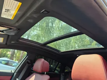 BMW X6 M50i xDrive   V8 530 CP