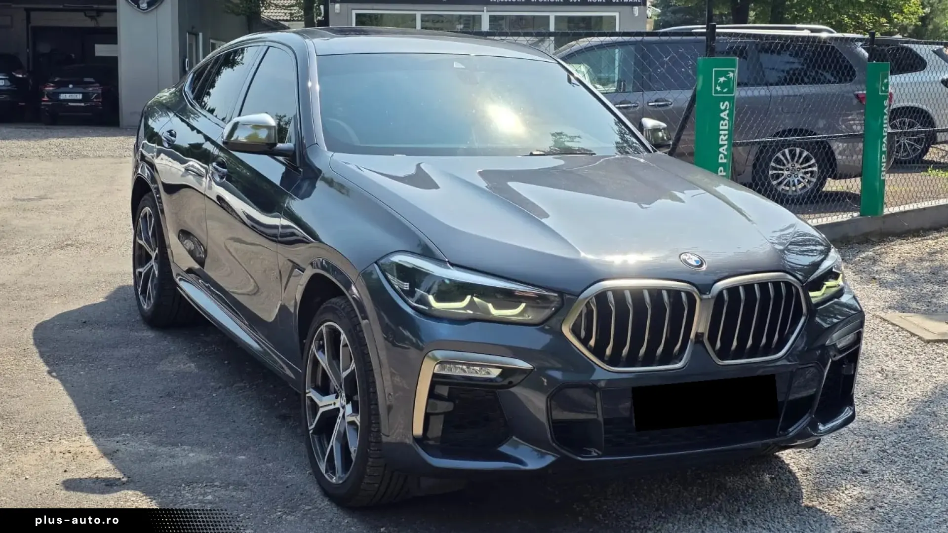 BMW X6 M50i xDrive   V8 530 CP