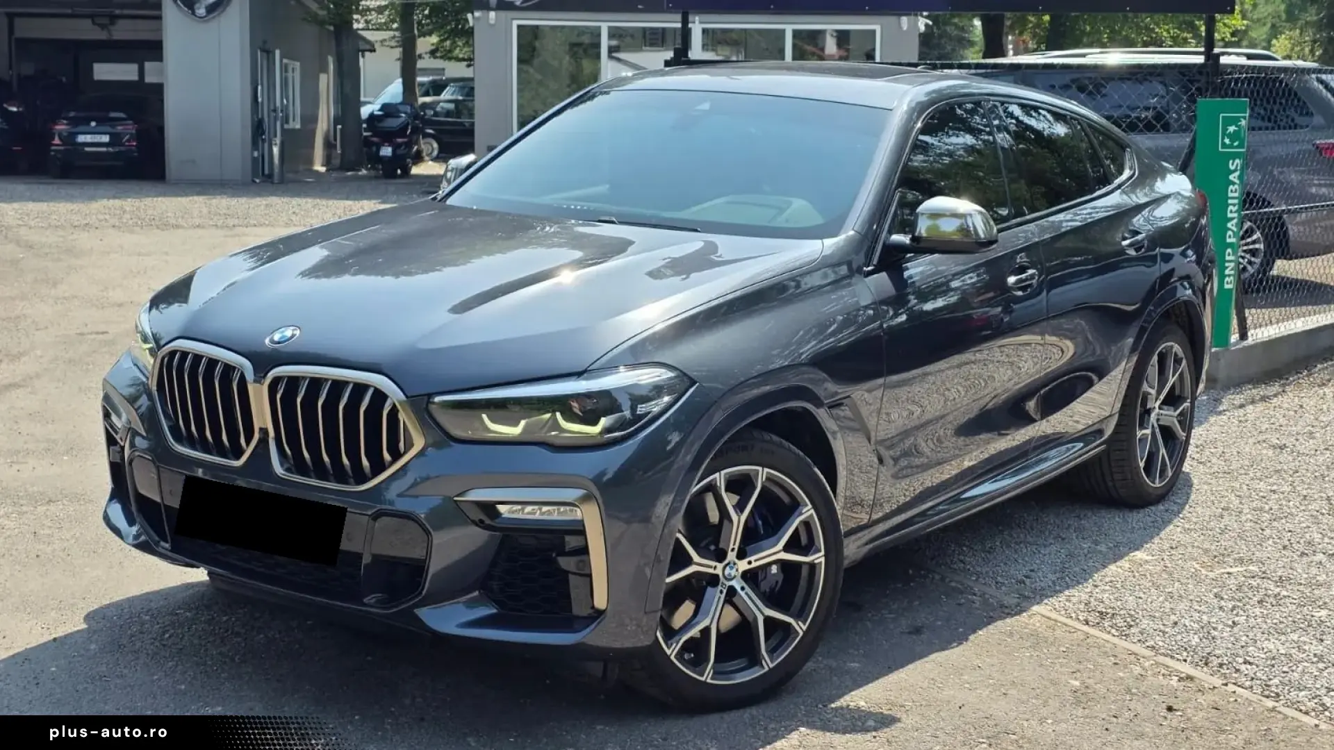BMW X6 M50i xDrive   V8 530 CP