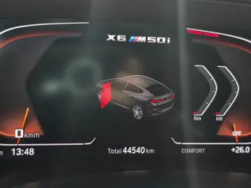 BMW X6 M50i xDrive   V8 530 CP