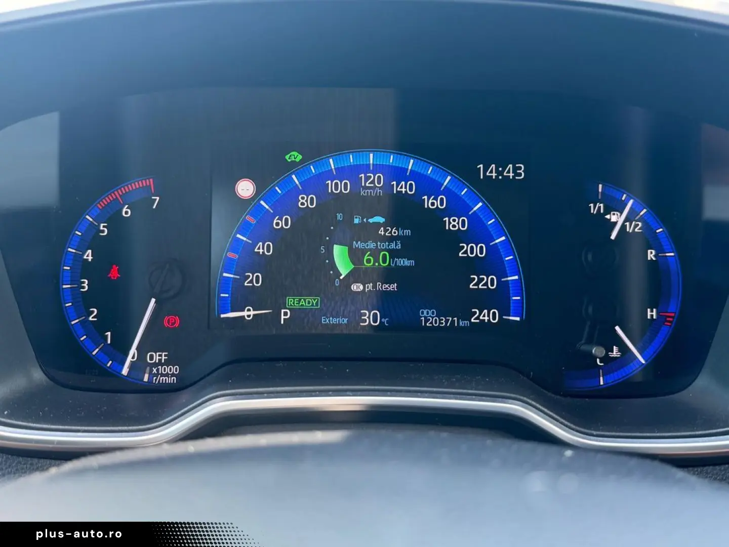 TOYOTA COROLLA 1.8 Hybrid Dynamic HSD E-CVT