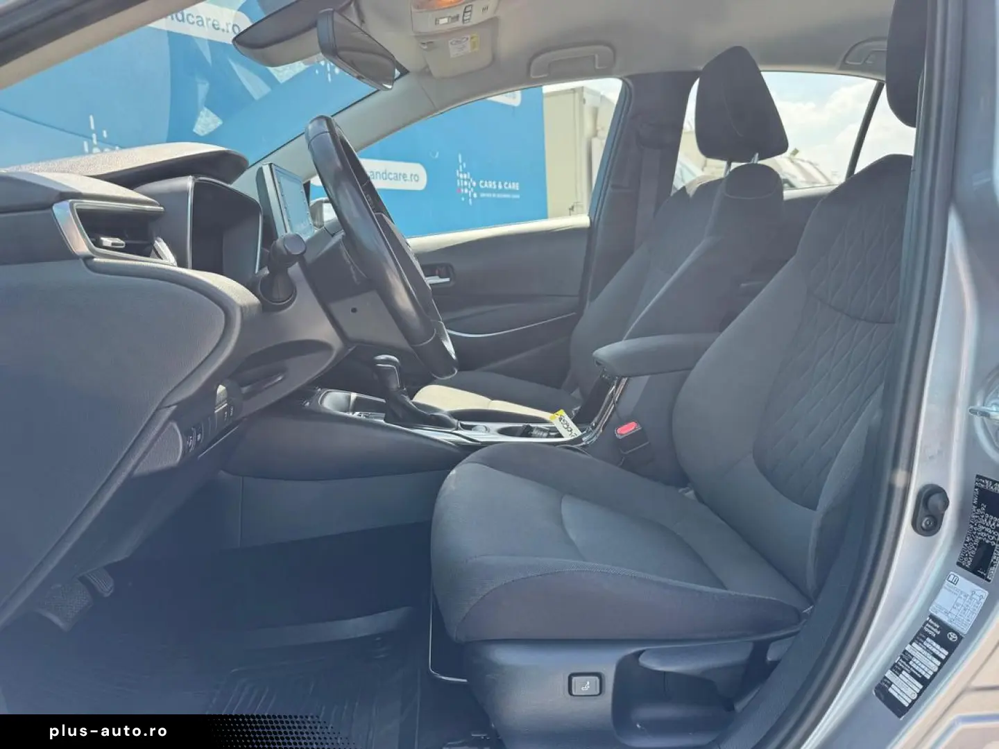 TOYOTA COROLLA 1.8 Hybrid Dynamic HSD E-CVT