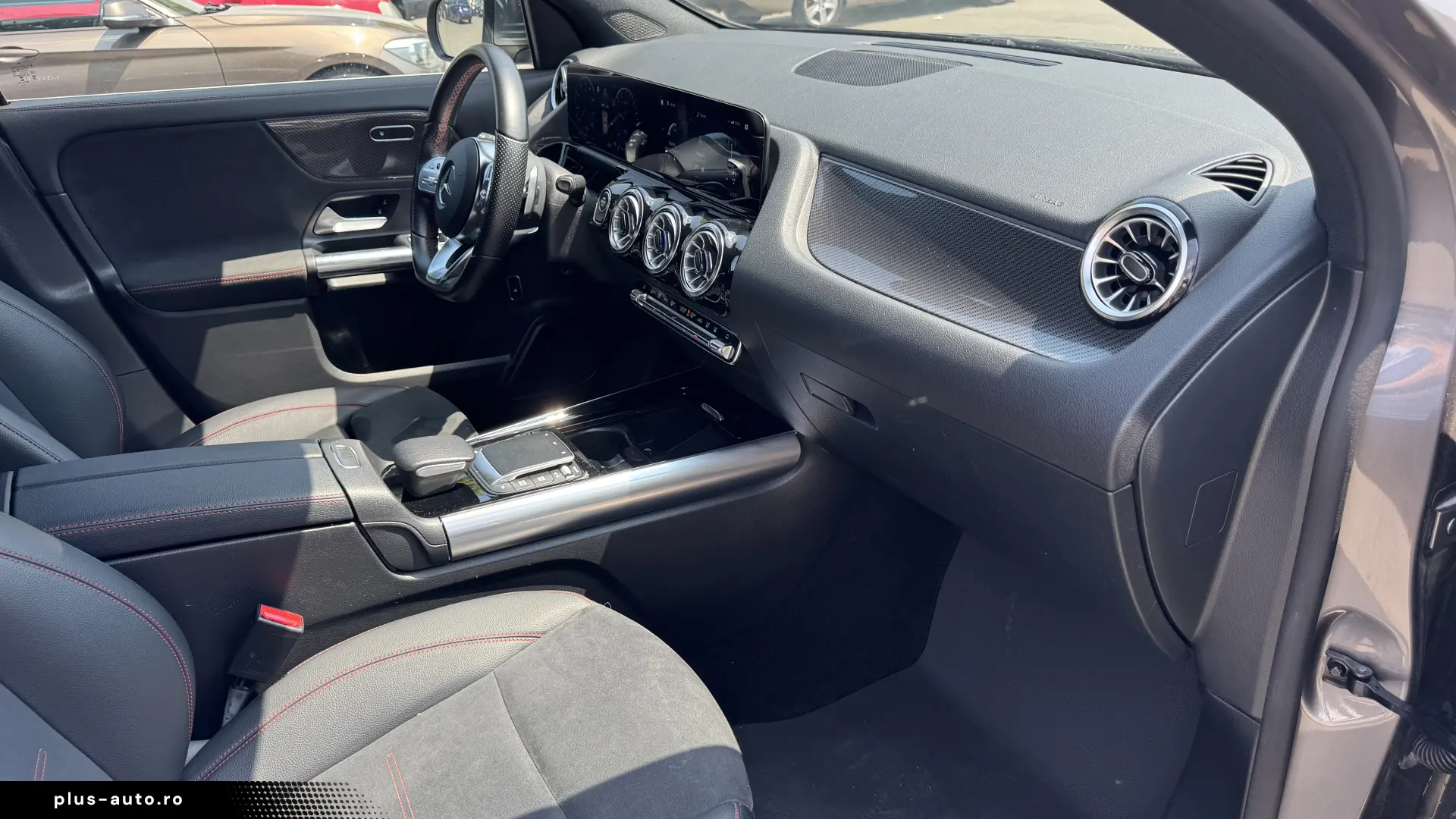 Primul proprietar  Achiztie Tiriac Auto