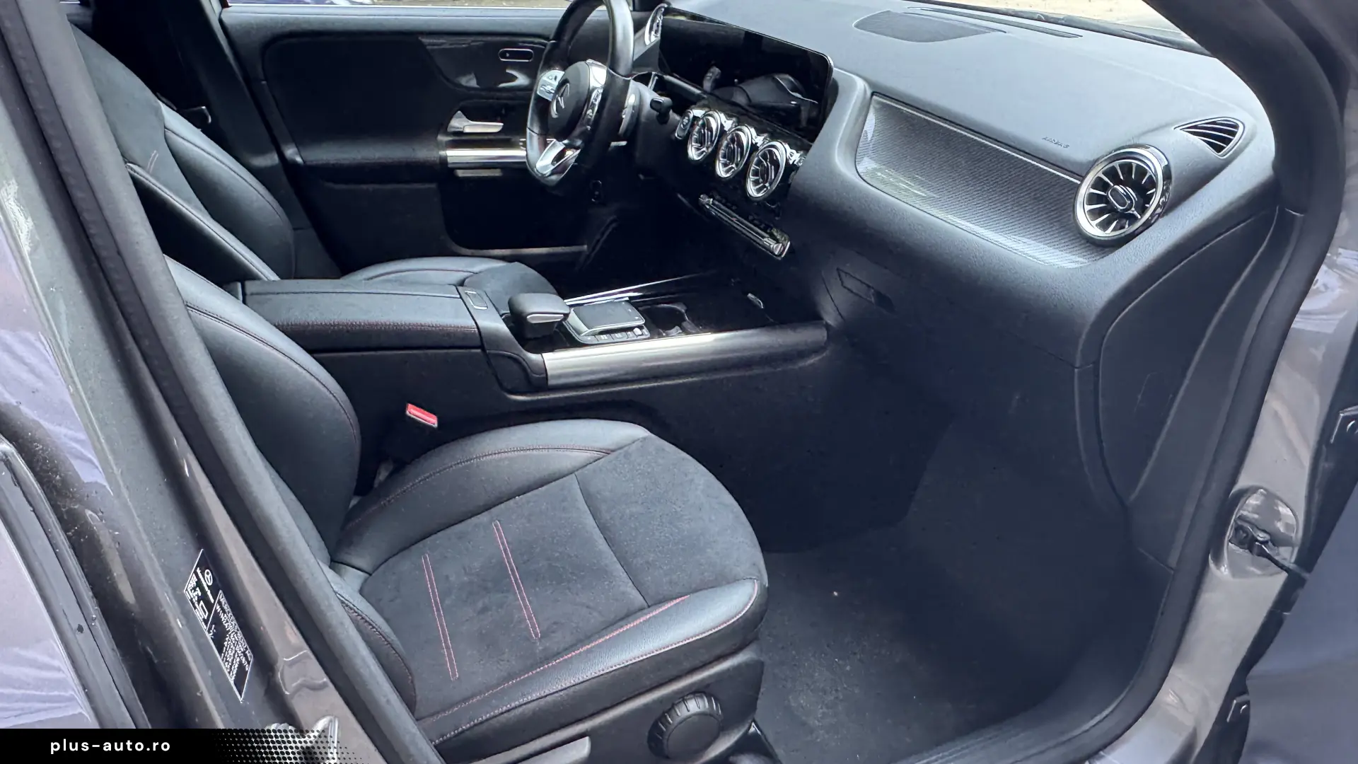 Primul proprietar  Achiztie Tiriac Auto