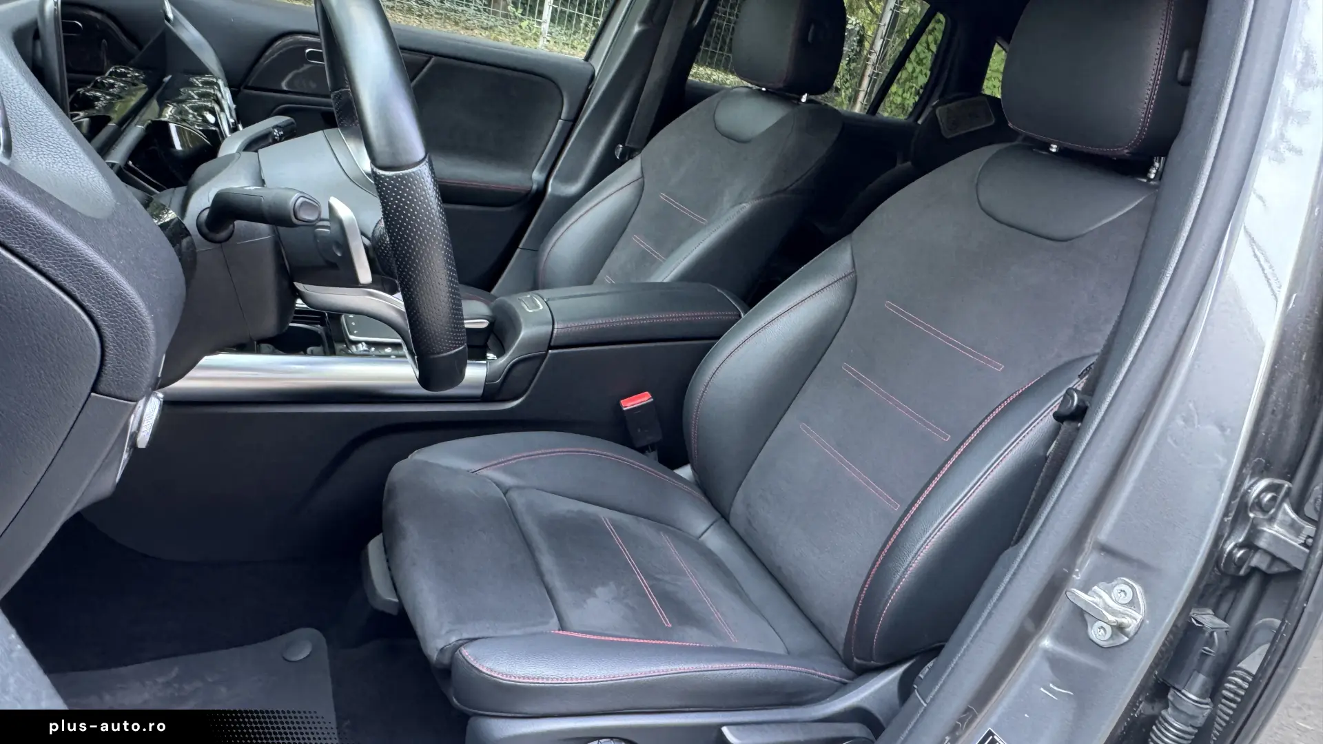 Primul proprietar  Achiztie Tiriac Auto