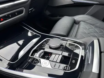 BMW X5 xDrive40i M SPORT PRO_Panoramic