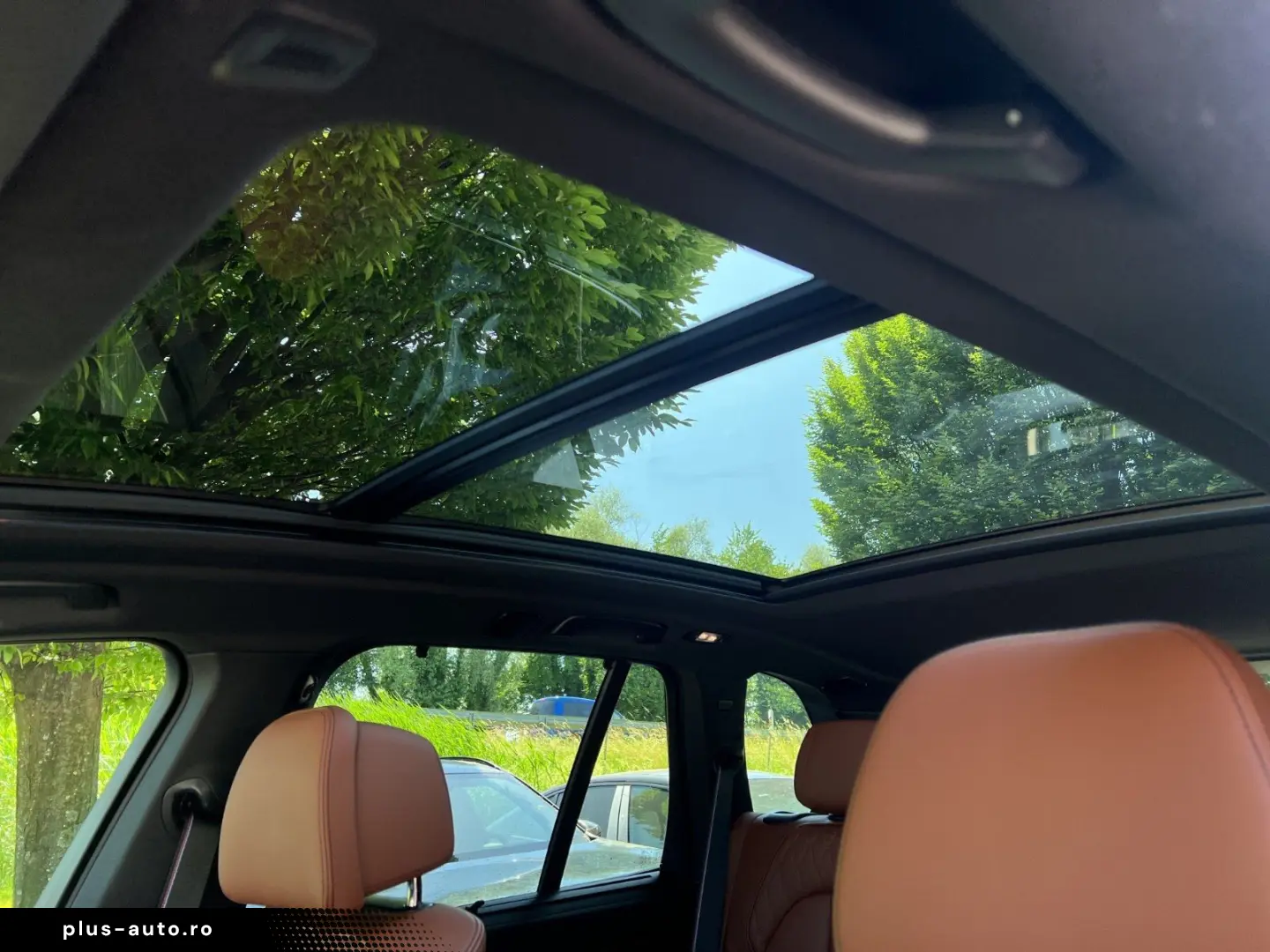 BMW X5 xDrive40d M-Sport Pro_ACC_Panoramic_Incalzire_Aux