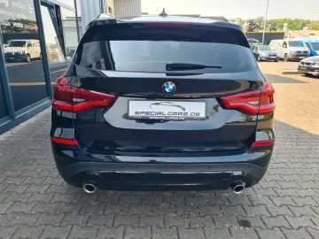 BMW X3 x20d Advantage - ASSISTS - LED - HUD -