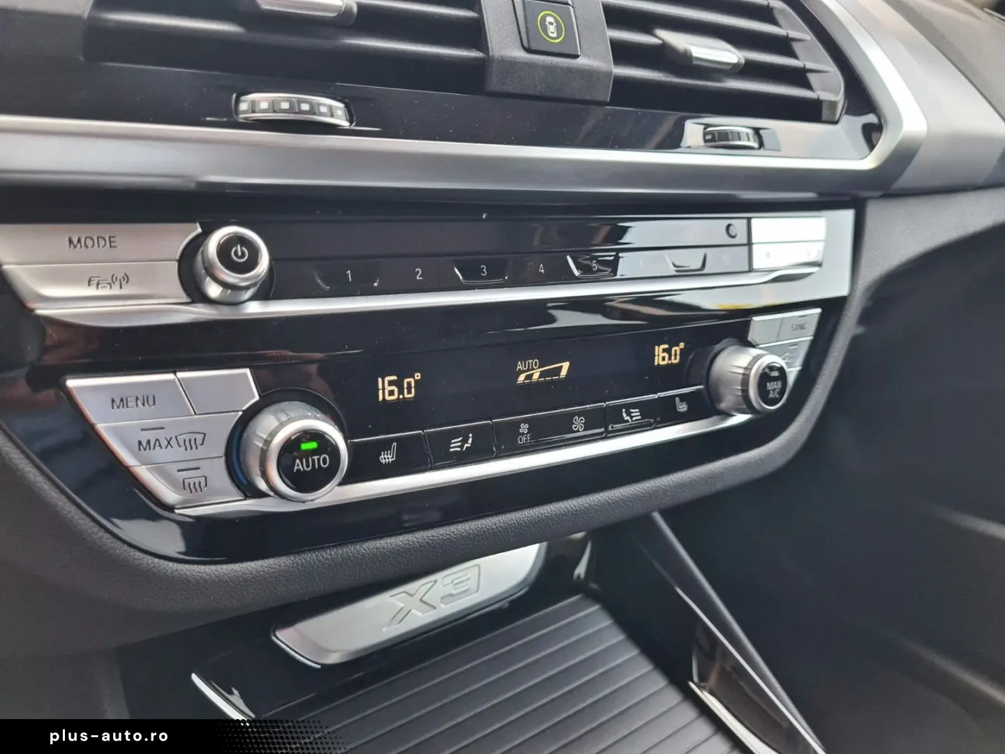 BMW X3 x20d Advantage - ASSISTS - LED - HUD -