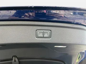 AUDI A5 Sportback 40 TDI quattro SLine edition   HuD