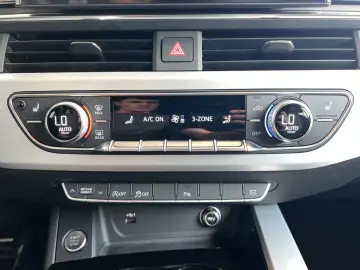 AUDI A5 Sportback 40 TDI quattro SLine edition   HuD
