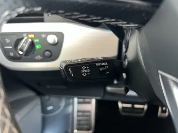 AUDI A5 Sportback 40 TDI quattro SLine edition   HuD