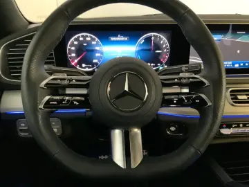 MERCEDES-BENZ GLE 350de_4M_Coupé_AMG_Night_ACC_Burmester