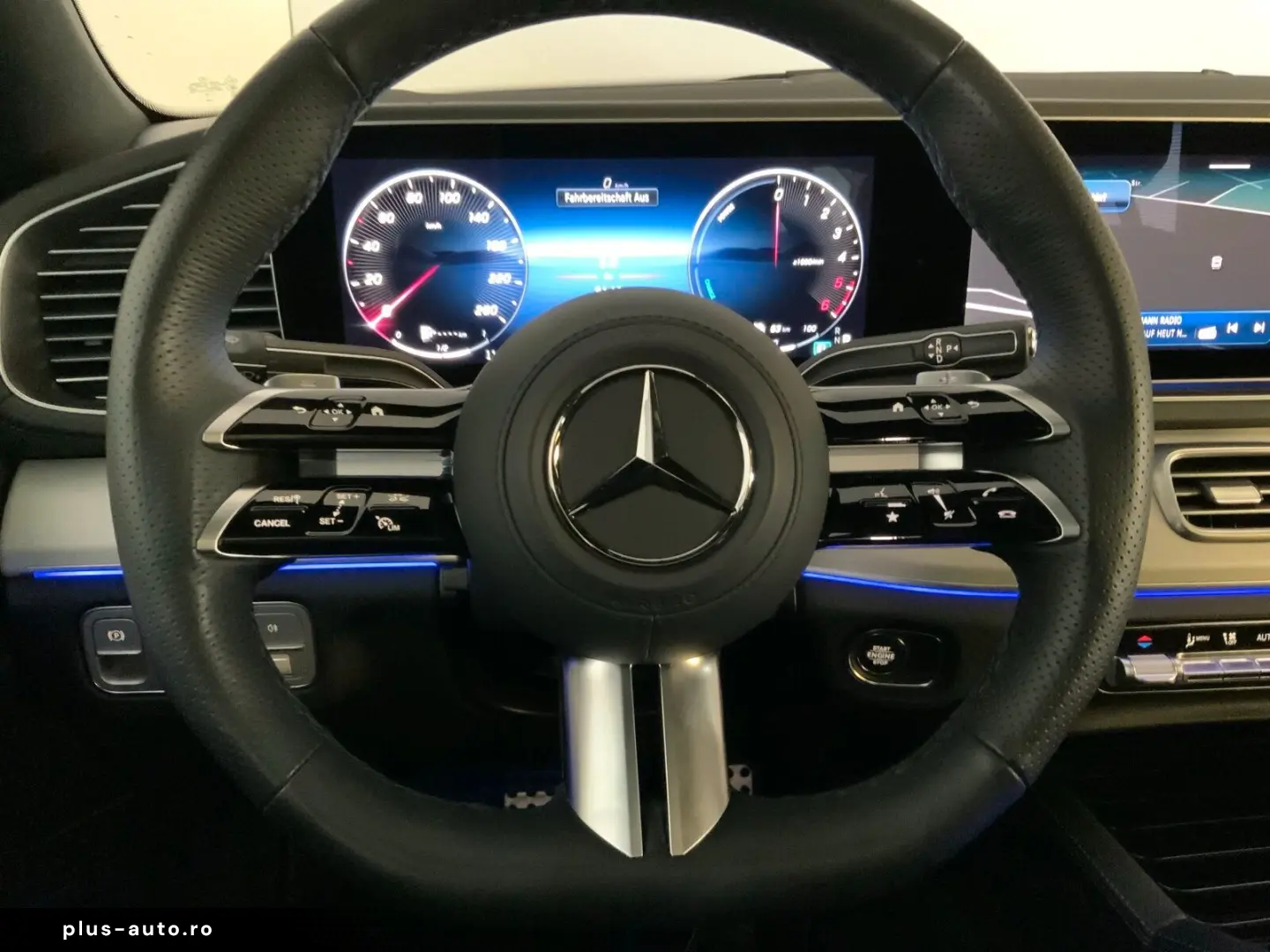 MERCEDES-BENZ GLE 350de_4M_Coupé_AMG_Night_ACC_Burmester