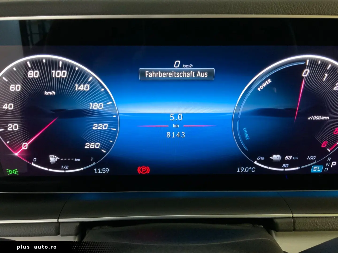 MERCEDES-BENZ GLE 350de_4M_Coupé_AMG_Night_ACC_Burmester
