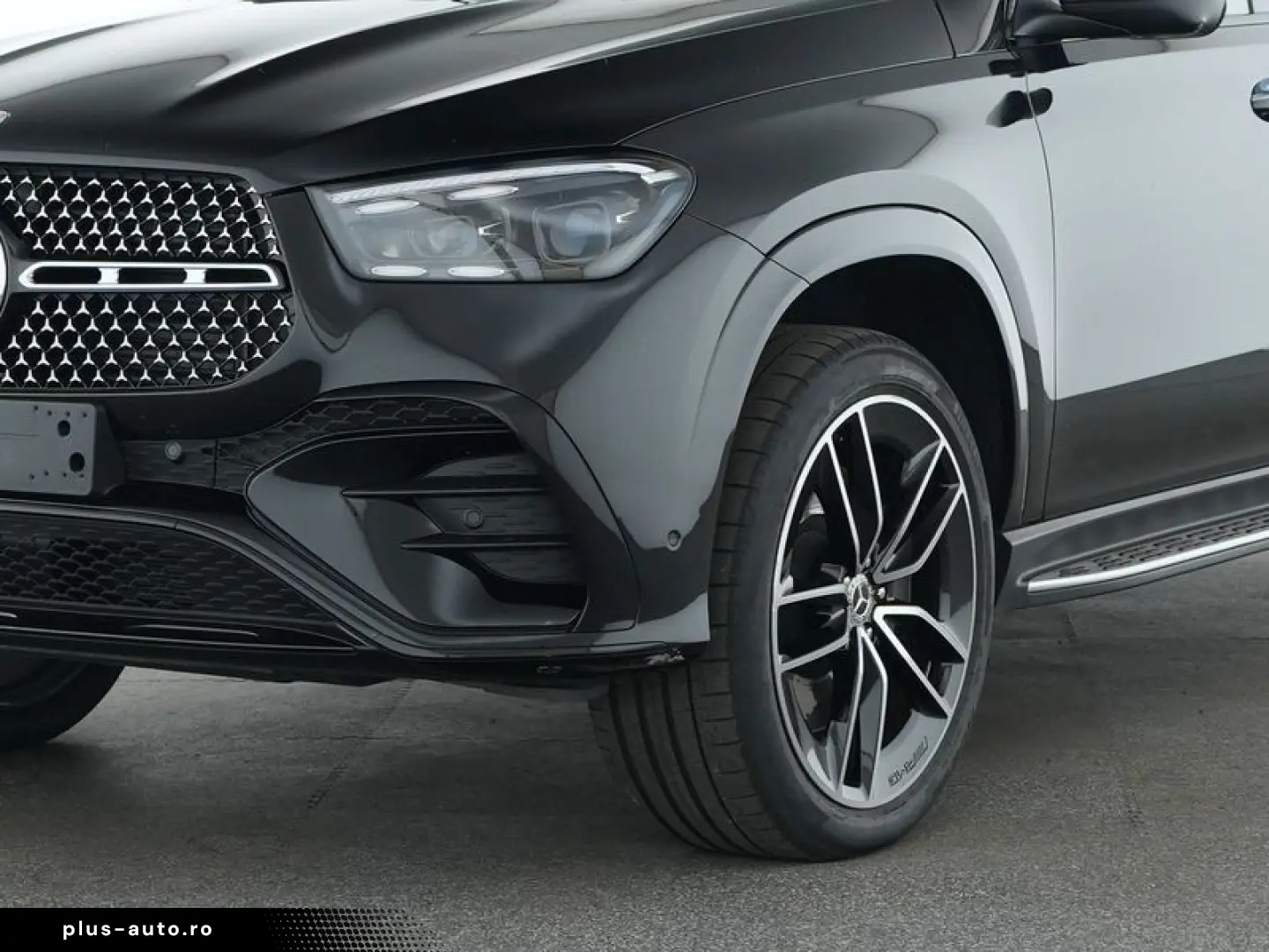 MERCEDES-BENZ GLE 450d Coupé AMG_Line_Pano_Burmester_HUD