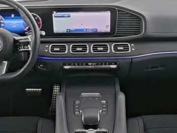 MERCEDES-BENZ GLE 450d Coupé AMG_Line_Pano_Burmester_HUD
