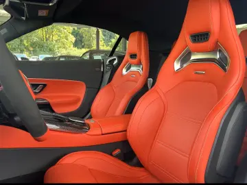 Mercedes-Benz SL 63 AMG 4MATIC