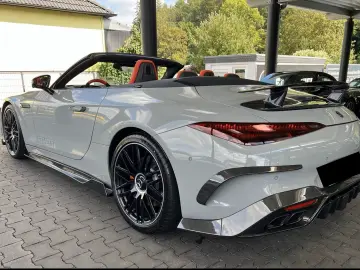 Mercedes-Benz SL 63 AMG 4MATIC