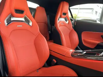 Mercedes-Benz SL 63 AMG 4MATIC