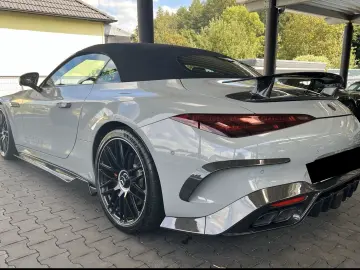 Mercedes-Benz SL 63 AMG 4MATIC
