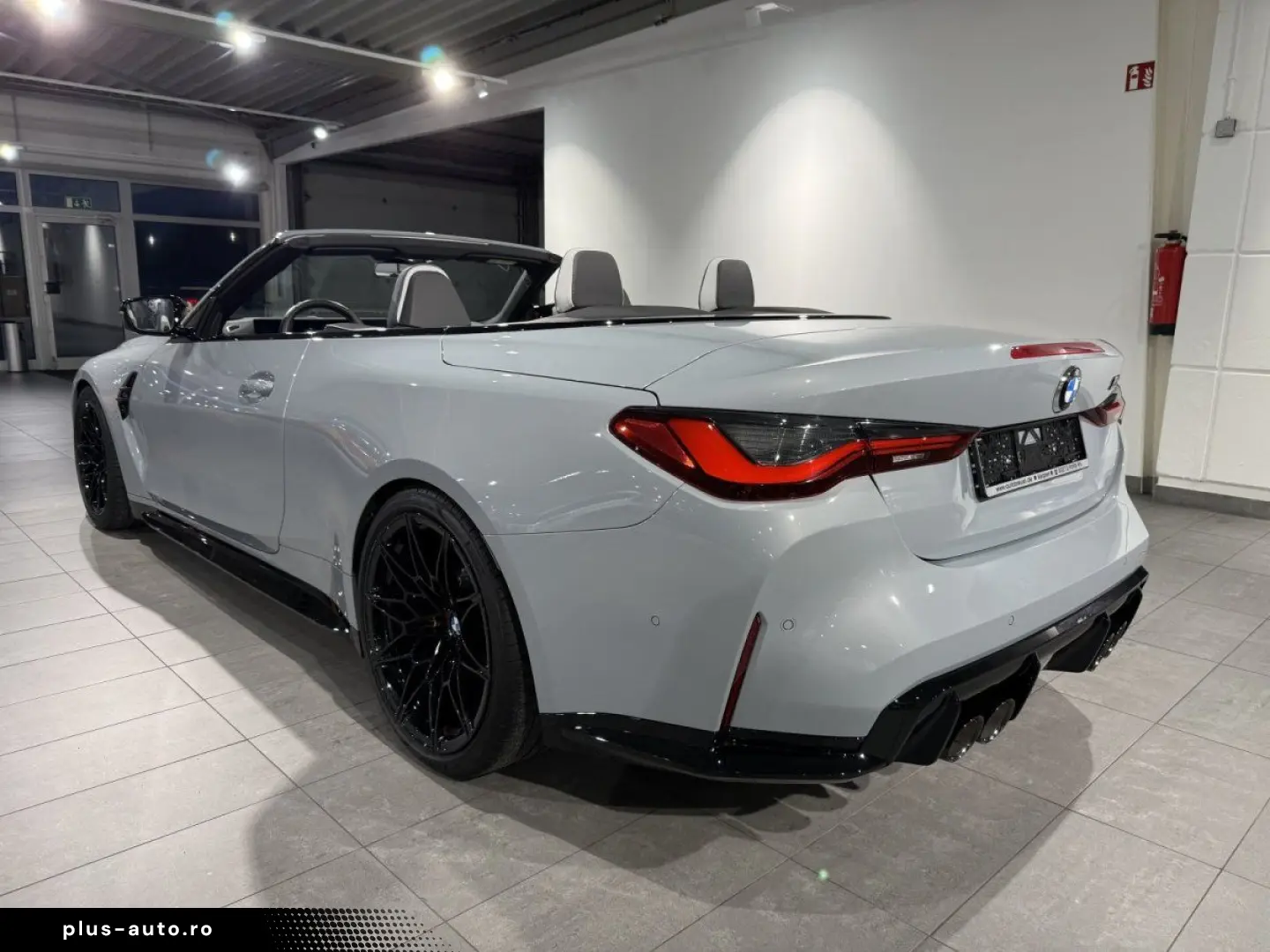 BMW M4 Competition Keramik DriversP Park&Drive Tiefe