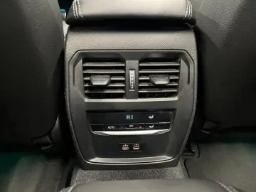 BMW M4 Cabrio Competition M xDrive LiCoProf CarPlay